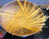Hình bước làm 2 của món Mỳ Ý Sốt Bolognese - Spaghetti Bolognese 🍝 (Phiên Bản Bơi Trong Phô Mai)