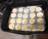 Foto del paso 3 de la receta: Postre de vainilla con base de masitas de maicena