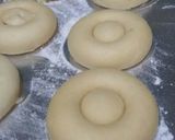 Foto langkah ke 6 dari resep Donat lembut simple plus tips.