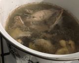 Tárkonyos csirkeleves recept fázis 2 fotója