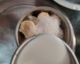A picture of step 3 of Banana pancakes.