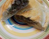 A picture of step 5 of Sausage Calzones.