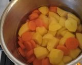 A picture of step 1 of Creamy veggie pie.