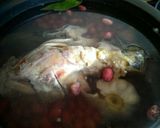 Foto del paso 3 de la receta: Chorizos españoles bañados en mar de frijol cargamanto rojo