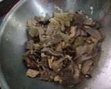 รูปขั้นตอนการทำที่ 5 ของ กระเพาะหมูผัดผักกาดดองทรงเครื่อง