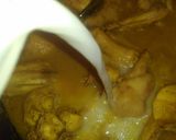 Foto langkah ke 5 dari resep Opor Ayam Bumbu Kuning.