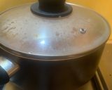 A picture of step 4 of East Asian Seafood Noodles.