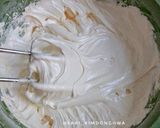 Foto langkah ke 2 dari resep Bolu Tiramisu Kukus.