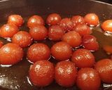 A picture of step 7 of Gulab jamun.