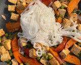 Foto del paso 4 de la receta: Noodles veganos de aprovechamiento total