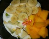 A picture of step 1 of Yogo fruit.