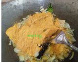 Foto langkah ke 5 dari resep Seafood saos padang.