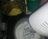 Foto langkah ke 3 dari resep Lidah Kucing Topping Meringue.