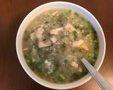 Hình bước làm 5 của món Cháo đậu xanh cá hồi