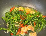 Foto langkah ke 4 dari resep 40. Cah KANGKUNG Udang.