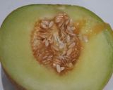 Foto langkah ke 2 dari resep Melon Sago Milk Cheese.