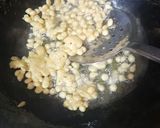 A picture of step 1 of Boondi dahi bara.