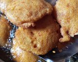 A picture of step 5 of Semovita akara 2.