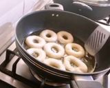 A picture of step 6 of Easy HomeMade Donuts 🍩 👍.