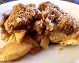 A picture of step 8 of Dutch Apple Crumble Pie.
