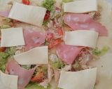 Foto del passaggio 1 della ricetta Fiore di pizza farcita svuota frigo
