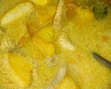 Foto langkah ke 4 dari resep Tuna masak kuah kuning.