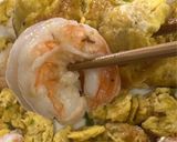 A picture of step 4 of Scrambled Eggs with Shrimp (虾仁滑蛋).