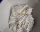 A picture of step 1 of Tzatziki dip.