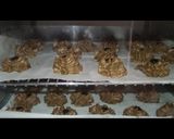Foto langkah ke 8 dari resep Resep Kue Semprit Coklat Tanpa Oven Tanpa Mixer.