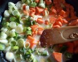 Foto del paso 4 de la receta: Pavo deshuesado al horno con salsa de vino y coñac