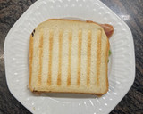 Foto del paso 5 de la receta: Sándwich de Jamón, Tomate y Aguacate
