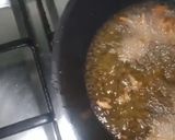 A picture of step 3 of Potatoes chicken pakora.