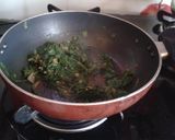 A picture of step 1 of Spinach sandwich.