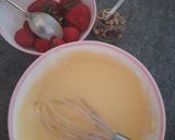 عکس مرحله 1 از دستور کاپ کیک توت فرنگی🍓🍓🍓🧁🧁😍😍😋😋