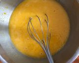 Hình bước làm 2 của món Pumpkin Bread (Bánh bí đỏ)