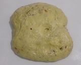Foto langkah ke 13 dari resep Kunyit Wijen Jinten Hitam Chili Flakes Cheese Sourdough Bread (Open Bake Method).