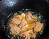 Foto langkah ke 3 dari resep Tumis Ayam dan kentang.