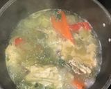 Foto del paso 1 de la receta: Sopa de pollo con verduras!!🫑🥕🧅🥬🍗