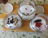 Foto del paso 3 de la receta: Azúcares de diferentes sabores para repostería