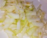 Śledź z cebulką w śmietanie krok przepisu 1 zdjęcie
