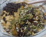 Foto langkah ke 4 dari resep Choco Trail Mix Cookies.
