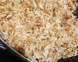 Foto langkah ke 4 dari resep Nasi Goreng Tuna Praktis.
