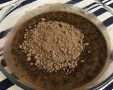 A picture of step 3 of Rich Choco Oven Cake.