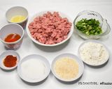 รูปขั้นตอนการทำที่ 1 ของ ลาบหมูทอด คู่ข้าวเหนียว