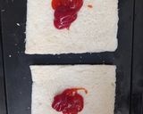 Foto langkah ke 7 dari resep Pizza Roti Tawar.