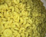 A picture of step 3 of Garnished Macaroni.