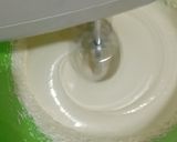Foto langkah ke 2 dari resep Bolu Kukus Mekar Fiber Creme Non Soda rasa Coffee Mocca.