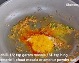 A picture of step 2 of Rajasthani pyaz ki kachori.
