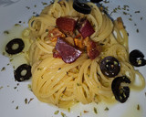 Foto del paso 6 de la receta: Spaguetini con ajoaceite, cayenas y tocineta