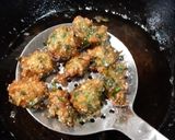 A picture of step 5 of Methi Palak Mansoor Dal Pokoda.